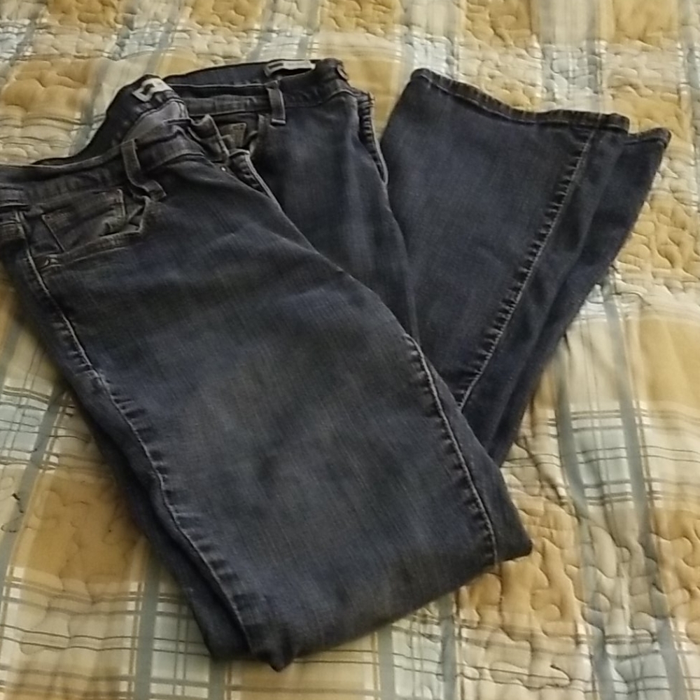 Pair-Levi 515 Bootcut Jeans